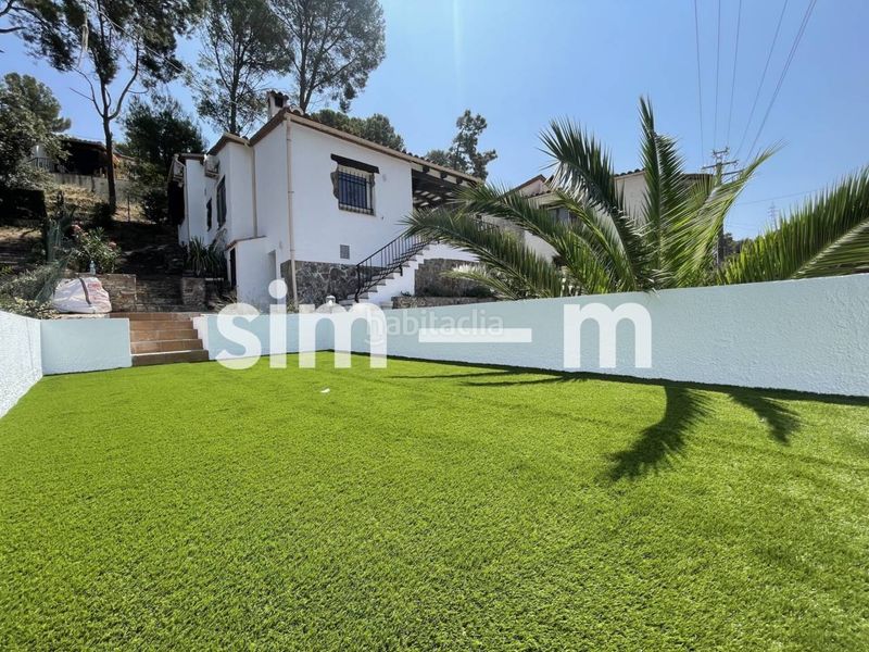 Foto 144dad26-31a9-4eae-94da-efb6b271fdd8. Casa a calle joan maragall 3 a residencial Begur-esclanyà Begur