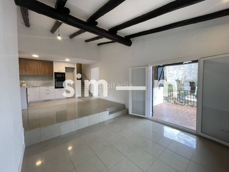 Foto 2112d7fb-3488-4d62-a4ce-2364ac3eb5a8. Casa a calle joan maragall 3 a residencial Begur-esclanyà Begur