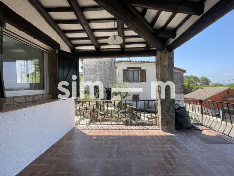 Foto 28242b4d-d38a-42c5-b06a-1c146290a671. Casa a calle joan maragall 3 a residencial Begur-esclanyà Begur