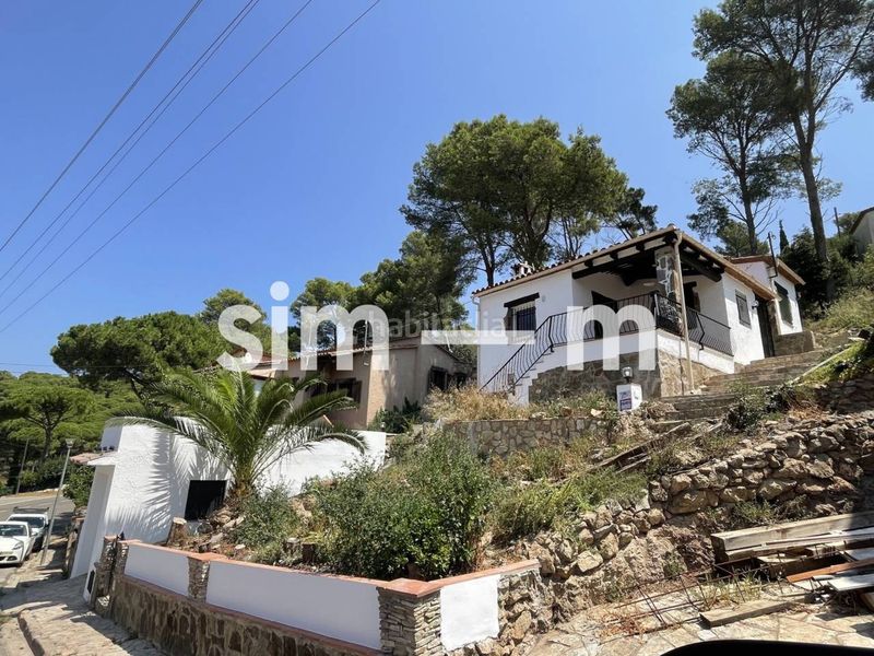 Foto 3cfa1589-3937-47e8-ad16-faf14644342b. Casa a calle joan maragall 3 a residencial Begur-esclanyà Begur