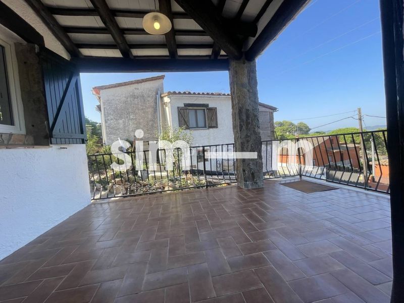 Foto 68e21d60-5c14-4977-9cb1-92d5d5272748. Casa a calle joan maragall 3 a residencial Begur-esclanyà Begur