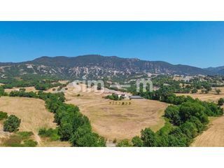 Masia a Sant Pere de Torelló. Masía en venta  zona rural