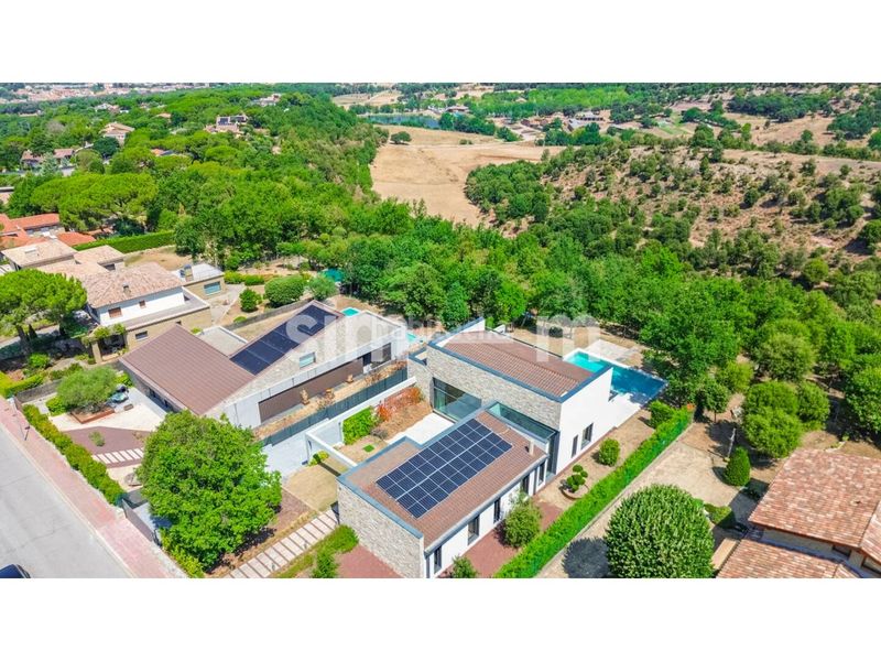 Foto 09f15da1-0548-43e0-95f4-6a616173b19a. Chalet torre en venta zona urb. goitallops en Taradell