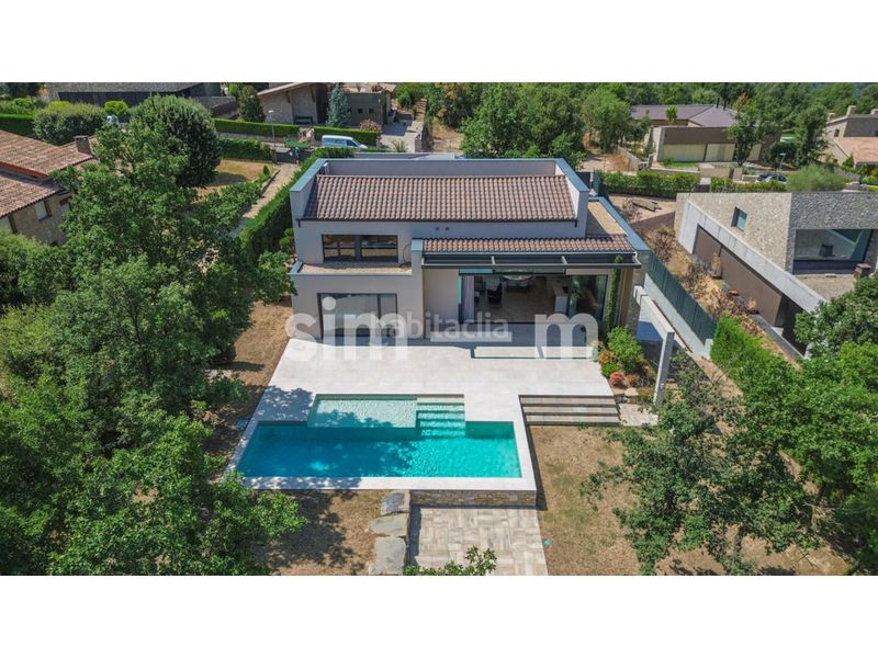 Foto 6ca2f1bf-fdba-470b-9225-6f1d91983991. Chalet torre en venta zona urb. goitallops en Taradell