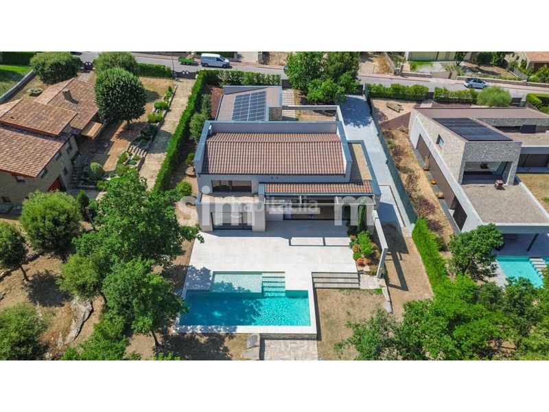 Foto 7965c32d-7c29-4b81-808d-b2599be9f8ab. Chalet torre en venta zona urb. goitallops en Taradell