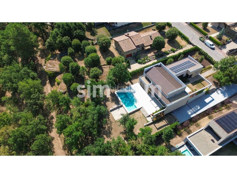 Foto e03e3f2d-db6b-4ccf-a704-6acb1df7f326. Chalet torre en venta zona urb. goitallops en Taradell
