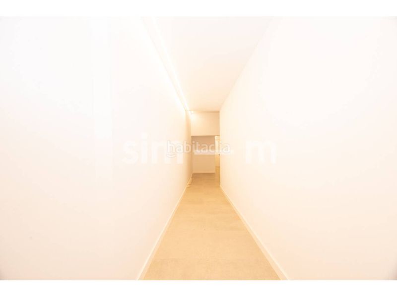 Foto c992d12e-99b5-45d0-9226-6a0fd78e99b5. Local comercial a Nord Vic