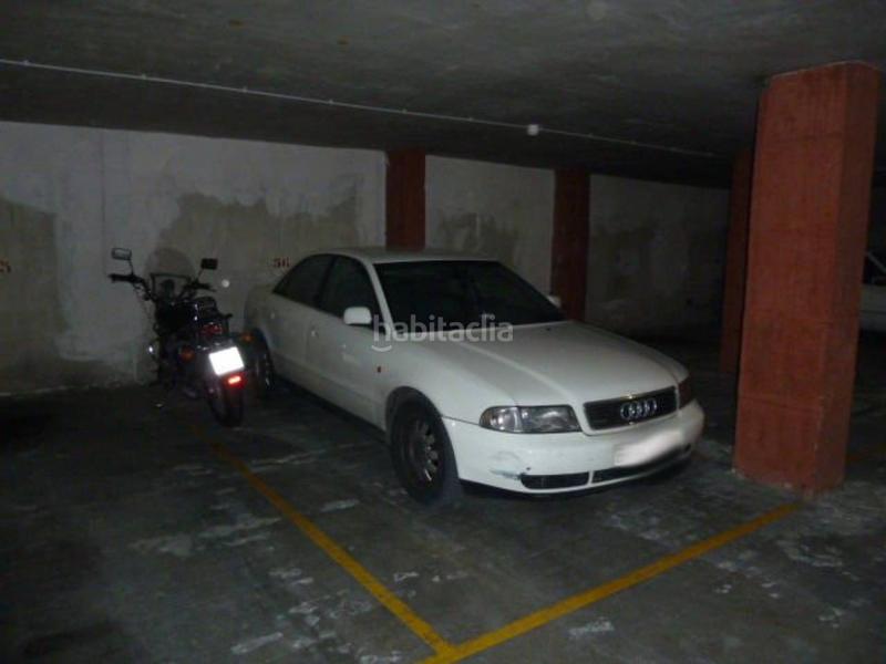 Foto 2342d8ed-8fb5-4d66-aad0-d97c971c0580. Autoparkplatz in Nord Vic