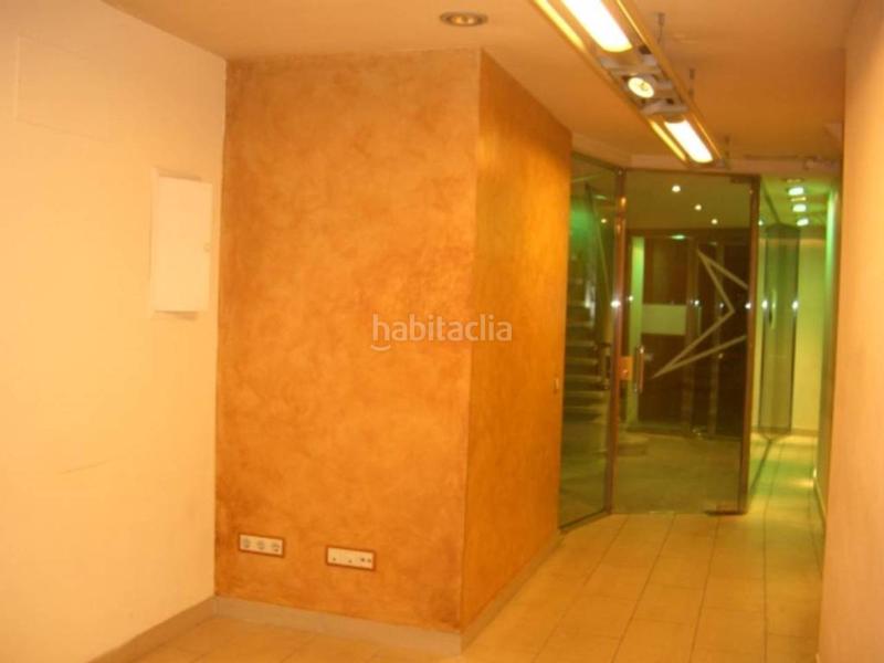 Foto 7ccd1357-5361-4662-bf01-8a362d29480e. Local comercial a Centre Vic