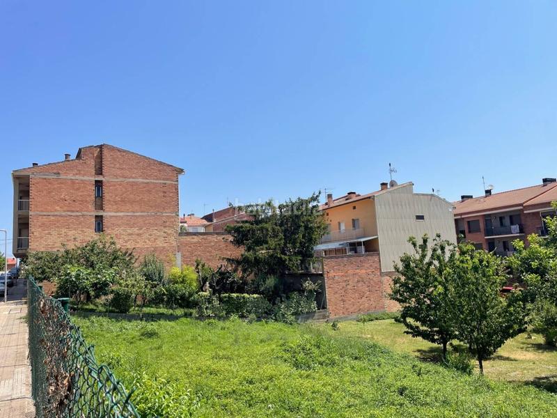 Foto 5a2c22fb-de0c-4b2b-8d77-1c09ff6ad2eb. Gewerbliches grundstück in sant isidre 21 in Avià