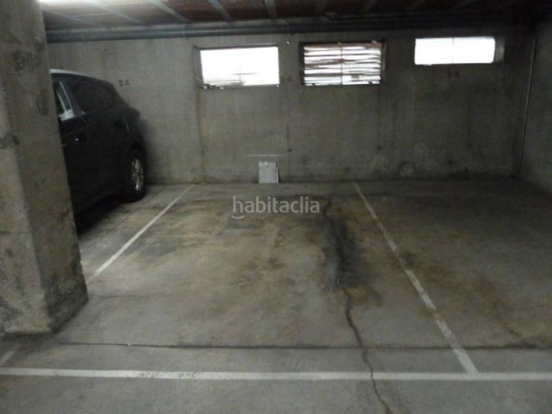 Foto 6526739b-8eea-43e8-bbdc-16b5dbbc1156. Location parking voiture dans Folgueroles