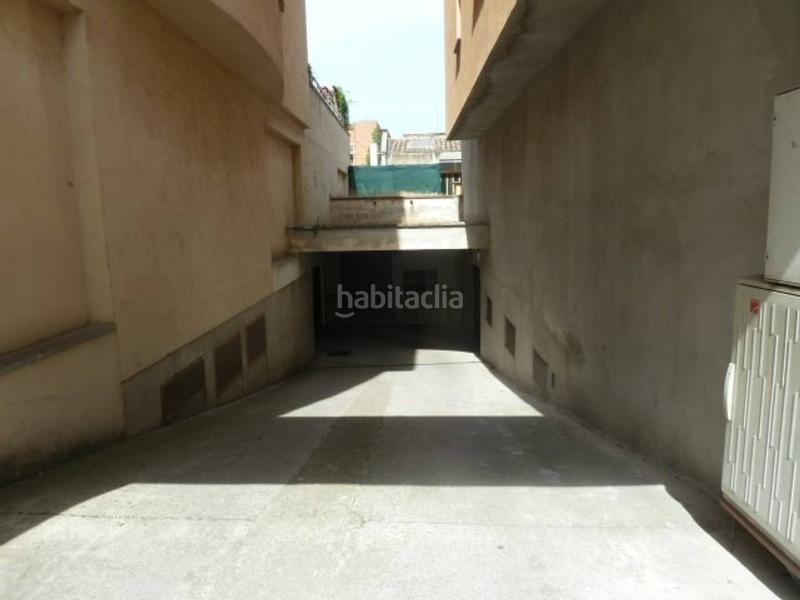 Foto 95df345a-464c-4508-9042-133cadc9b999. Location parking voiture dans Folgueroles