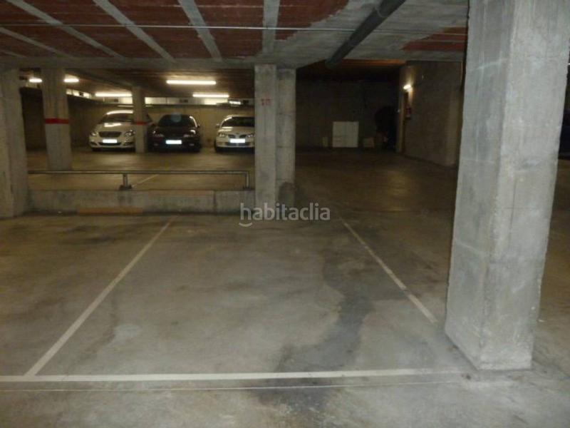 Foto aecd2532-e573-4711-aa79-27c9a2aa68c1. Location parking voiture dans Folgueroles