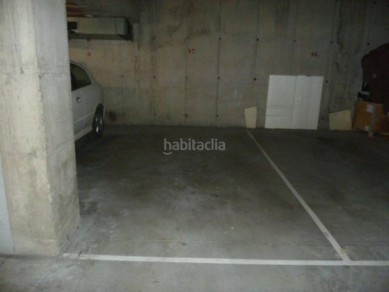 Foto f139945e-5c32-499b-9302-78085bd9a7cf. Location parking voiture dans Folgueroles
