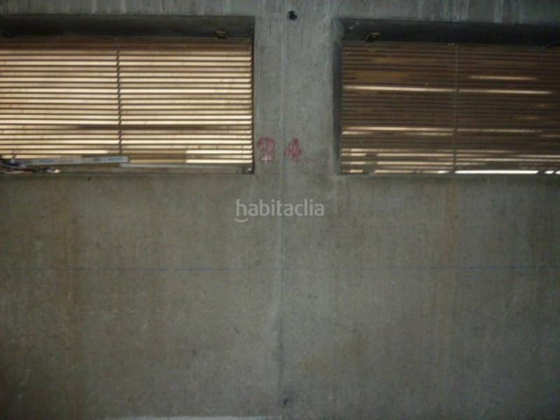 Foto fb73b99d-3cfd-4e00-a6cb-96af3a0edf07. Location parking voiture dans Folgueroles