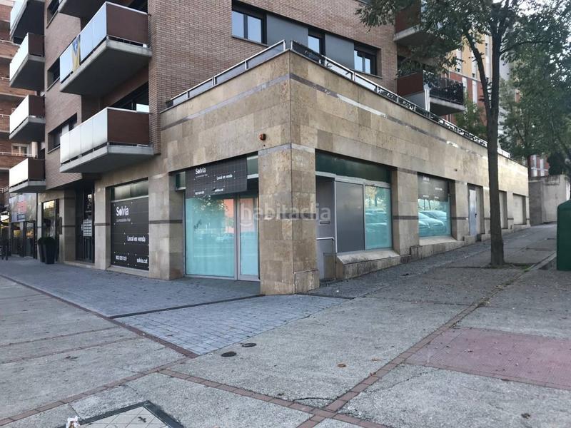 Foto bf57f5fc-4702-4baa-bb56-521f970e11f2. Alquiler local comercial local en alquiler zona el nadal en Vic