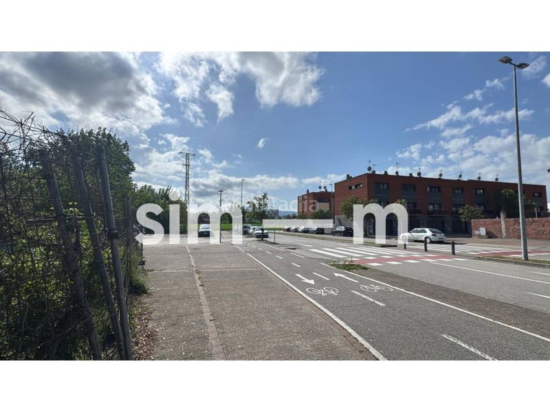 Foto f1682e34-b421-436f-af4a-388940ba5d8d. Finca rústica a calle rector vallfogona 44 a Estadi-Santa Anna Vic