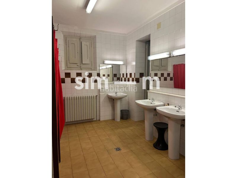Foto 5248d098-d162-4230-a9c3-99d7e1d37b86. Casa amb aparcament a Tona