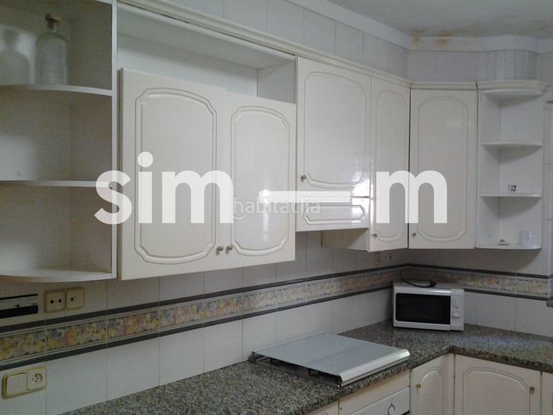 Foto fe070620-e7f3-4ce3-876d-84213c6e1e00. Casa amb aparcament a Tona