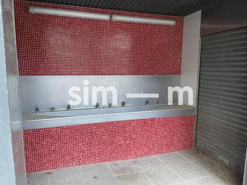 Foto 120af250-1cb8-4c7f-aa2e-406da92e978f. Edifici a Tona