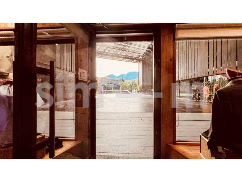 Foto 3305229a-5ae6-4615-a257-378bdd21f2ce. Edificio  en venta zona centro en Ripoll