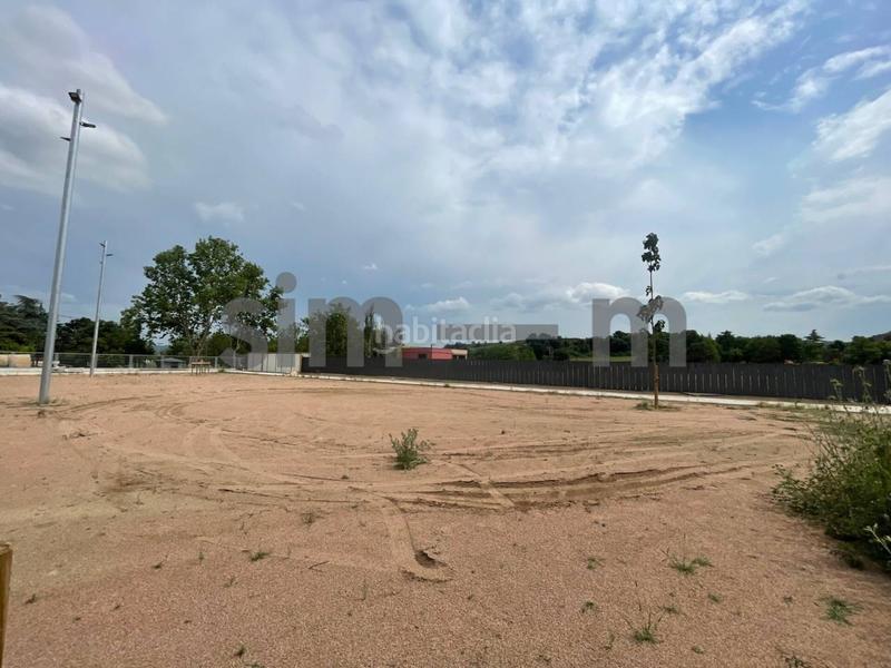 Foto bc2a1347-c0ec-4e69-b9eb-aeb03c1bef32. Gewerbliches grundstück in olímpia 100 in El Sucre-El Nadal Vic