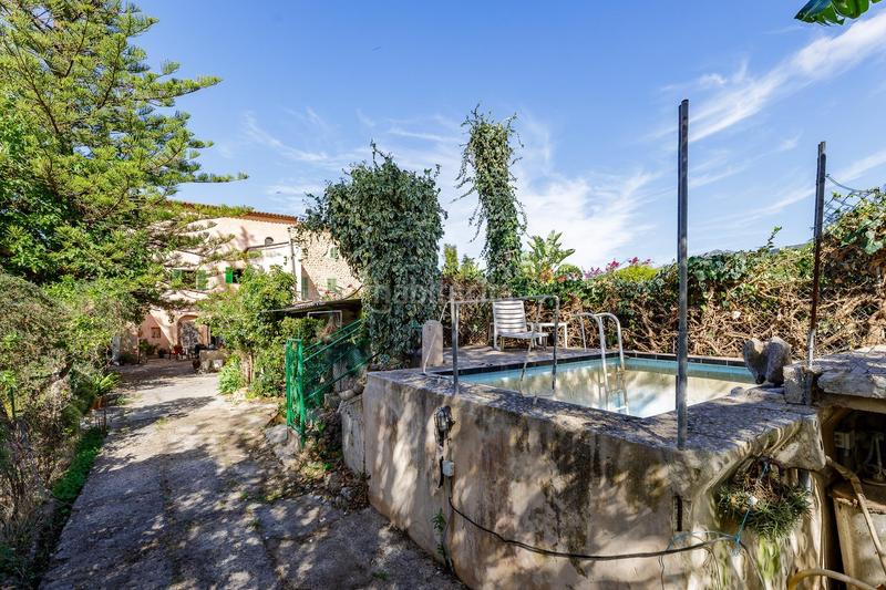 Foto 83a190d7-9f46-43f6-b53d-1e81093d6379. Residential plot in Sóller