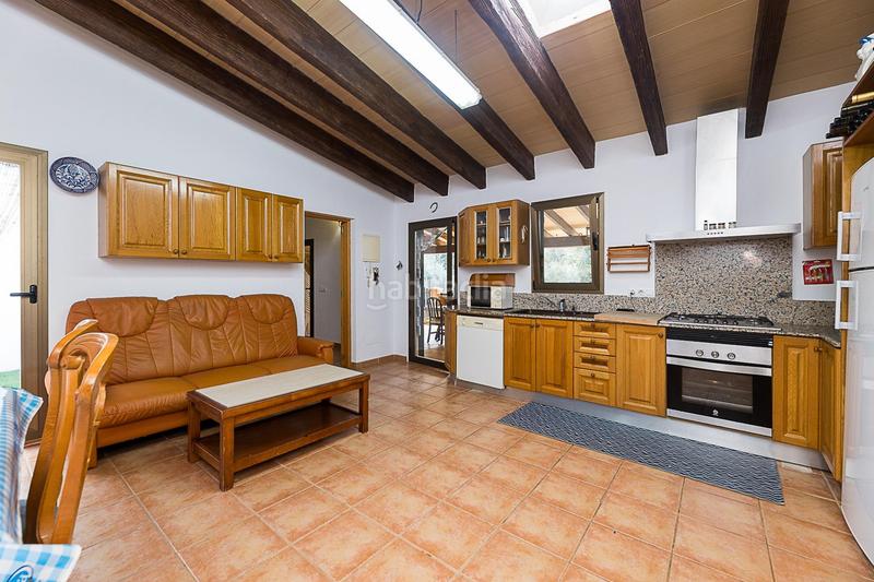 Foto 61fe0a51-68d3-476a-a22a-e89d3d5c5707. Masía peculiar propiedad rústica con dos viviendas en Capdepera