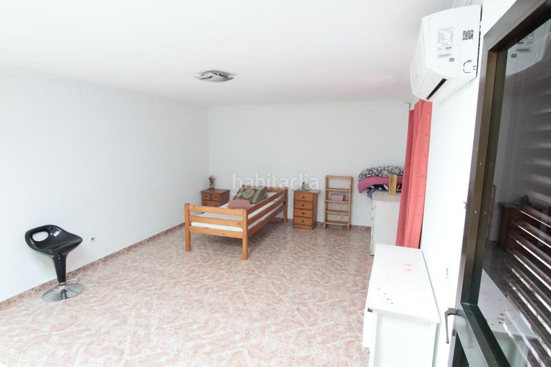 Foto d5503ee3-a284-45c1-86c7-cd27f9a888c0. Casa adossada amb calefacció a Cort Palma de Mallorca