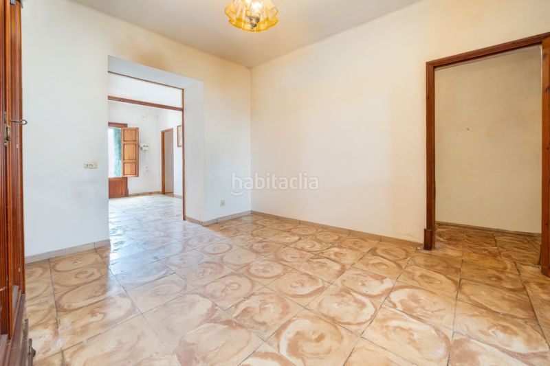 Foto 1064ebee-85d2-496c-b711-6315baaa8e68. Casa amb calefacció aparcament a Santa Eugènia