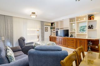 Pis  El arenal - dragonera. Presentamos una magn�fica oportunidad para adquirir un espacioso