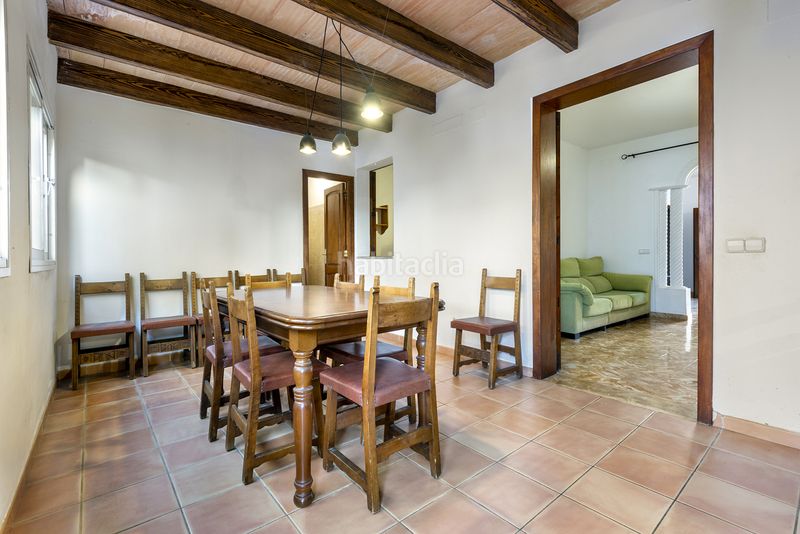 Foto 5beb22fd-2ac1-4b14-9430-a0f9a6c044e1. Casa amb aparcament a Son Ferriol Palma de Mallorca