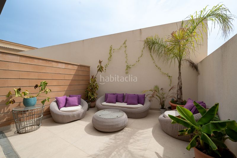 Foto f7ff32a7-1a84-41f3-95f3-d182e491ccf1. Casa adossada amb calefacció aparcament a Pòrtol Marratxí