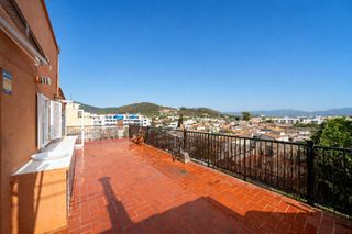 Attique  Palma de mallorca - calle doctor barberi. Ático con terraza en la vileta de 4 habitaciones