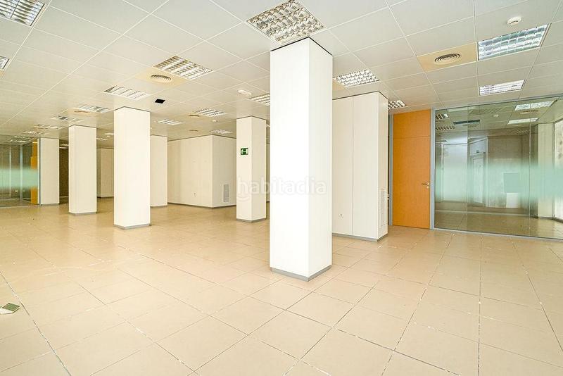 Foto 1d74e150-4fbb-488f-80ef-f76881913440. Business premise in Plaza Castelar - Mercado Central Elda