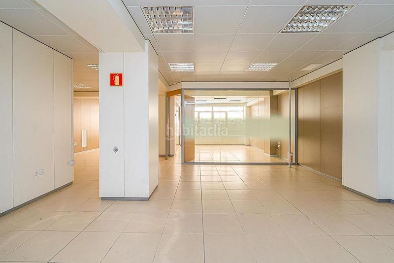 Foto 825dc7dc-fa2e-4969-9eda-a5c8446e446e. Business premise in Plaza Castelar - Mercado Central Elda