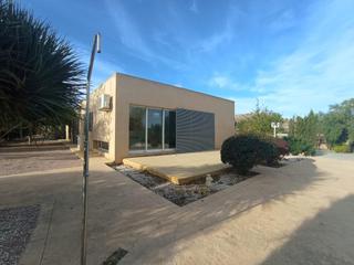 Chalet à Moralet. Chalet en el moralet, alicante