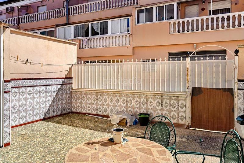 Foto 1facd475-2310-4b94-8746-6e4e37421987. Reihenhaus mit heizung parking in Cañada