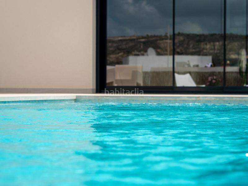 Foto 80ef1780-1b7c-4c60-8da9-b17a16811b1c. Chalet con riscaldamento parcheggio in Villamartín-Las Filipinas Orihuela