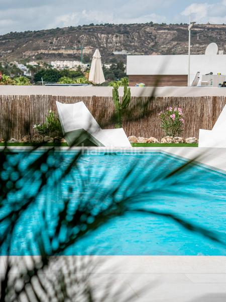 Foto d84d3d38-be32-44fa-a68d-fc365189bf66. Chalet con riscaldamento parcheggio in Villamartín-Las Filipinas Orihuela