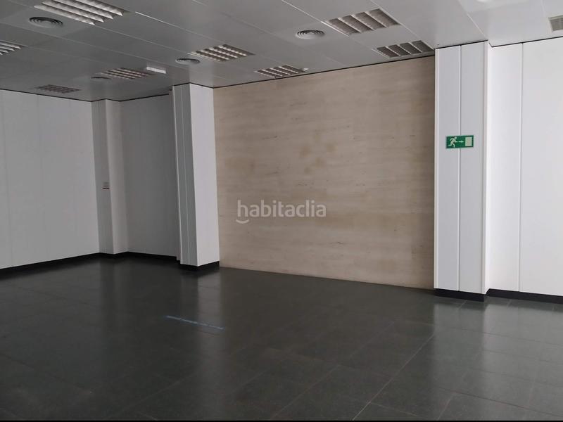 Foto 2dfacb60-1773-4b37-bd76-cad993506afe. Locale commerciale in Salinas