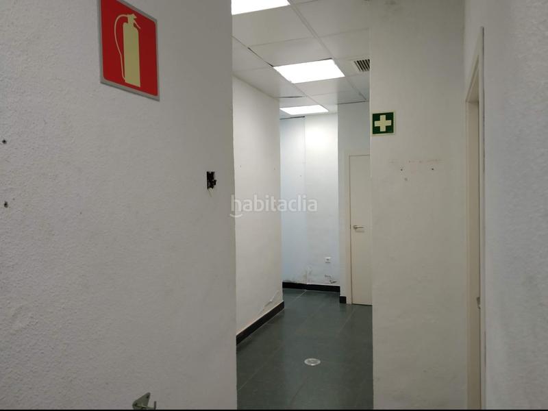 Foto d9803647-a893-4197-bbf9-279180043904. Locale commerciale in Salinas