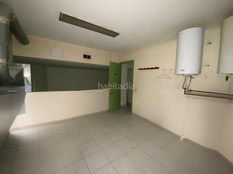 Foto 02519ac4-029b-4acc-8386-8943b1ff3c97. Local comercial  en el centro en Ensanche-Diputación Alicante