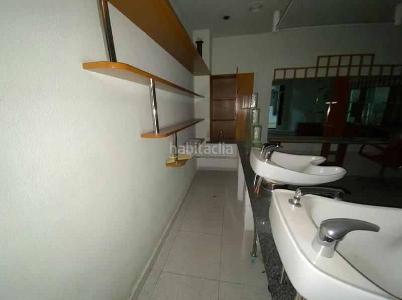 Foto 6981102b-da1d-4a40-838b-759edaf19a1f. Local comercial  en el centro en Ensanche-Diputación Alicante