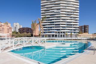 Apartament a Playa Poniente. Apartamentos de lujo en benidorm. alicantedesde  675.000