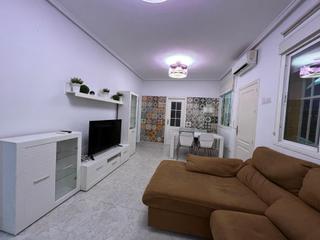 Chalet à Rojales. Chalet independiente en ciudad quesada