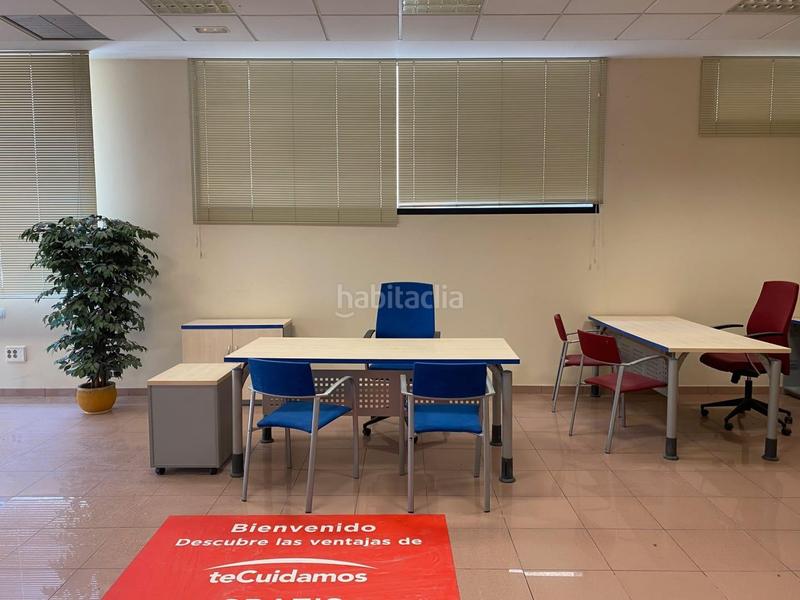 Foto c97451c4-8cd3-455f-bb61-9450135a41da. Business premise in Eixample Alcoi