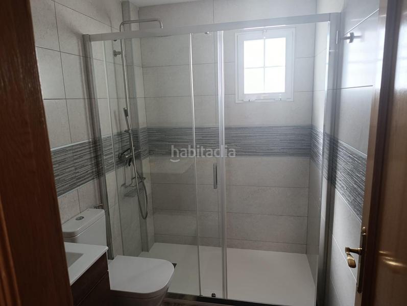 Foto e52fe288-4af9-4290-81bb-83c8641c6433. Casa con parcheggio piscina in Puerto Marino Santa Pola