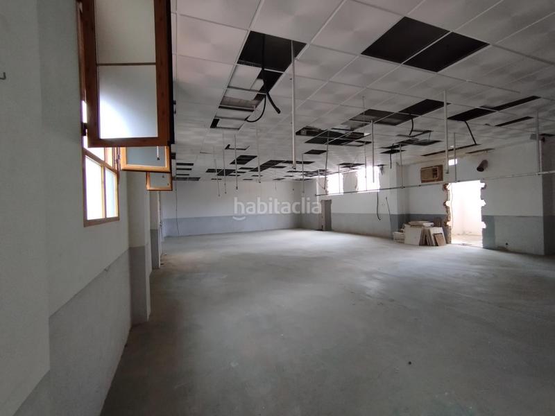 Foto 754cb0c6-57f1-4fbf-ae49-1fc3506d2800. Local comercial a Salinas