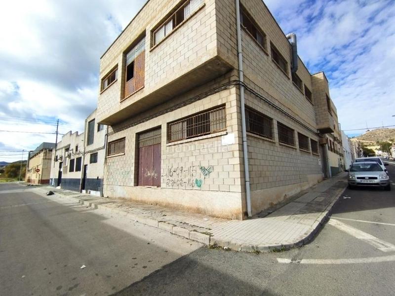 Foto 0dc352ec-35f1-4c13-b065-3be6941555d3. Capannone industriale in Plaza Castelar - Mercado Central Elda